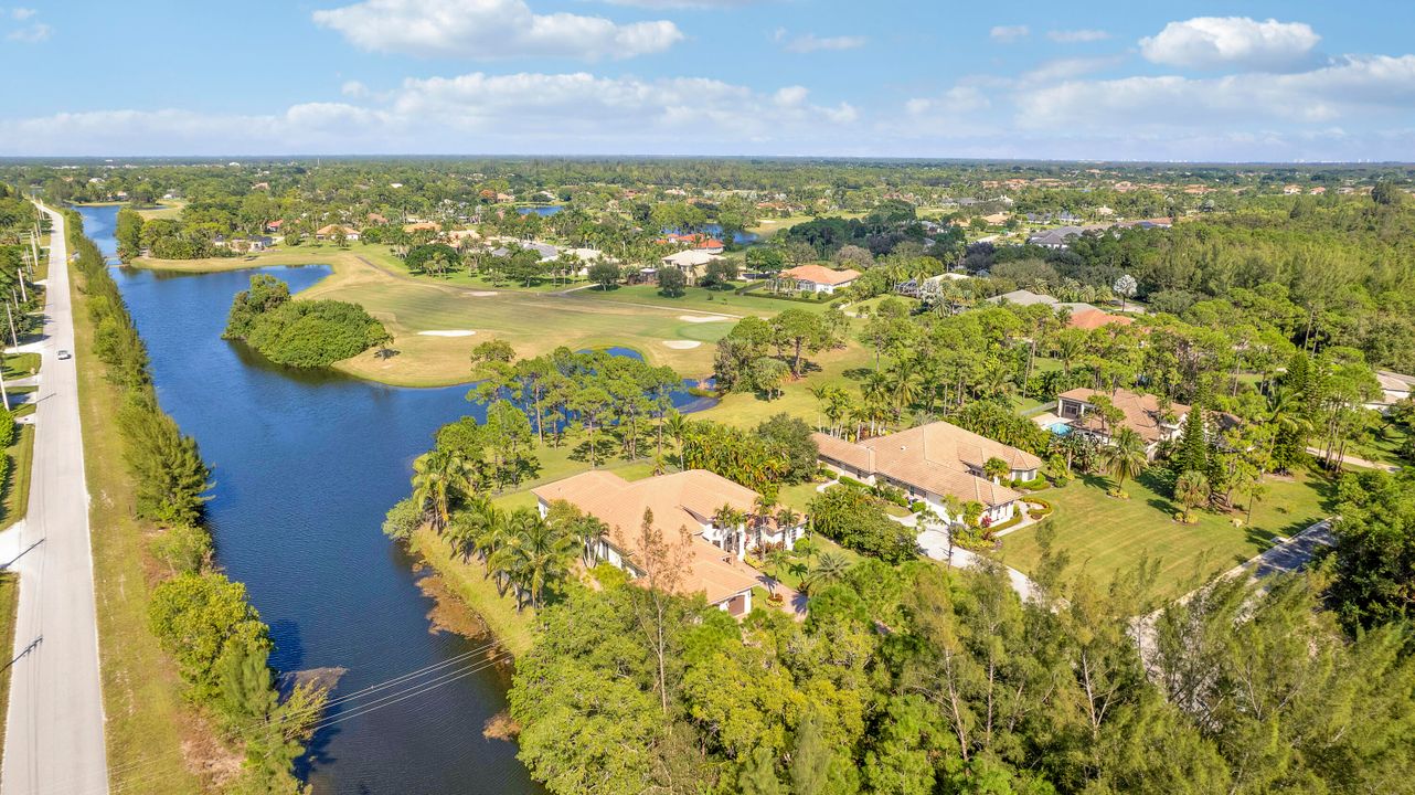 В аренду: $11,000 (4 спален, 4 ванн, 4346 Квадратных фут)