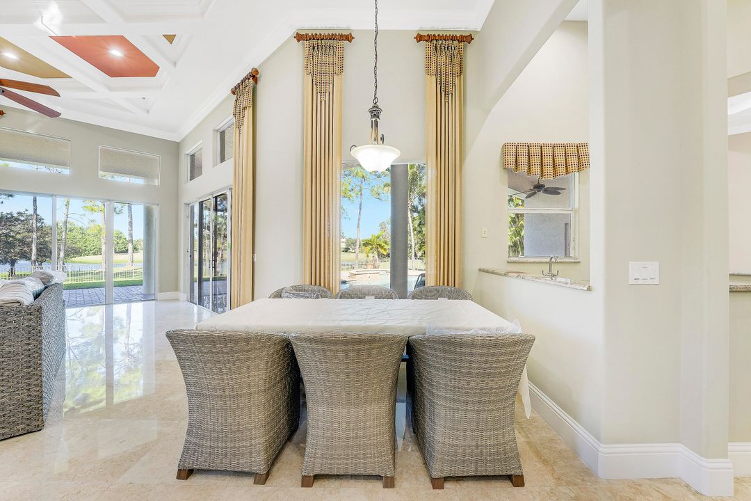 В аренду: $11,000 (4 спален, 4 ванн, 4346 Квадратных фут)