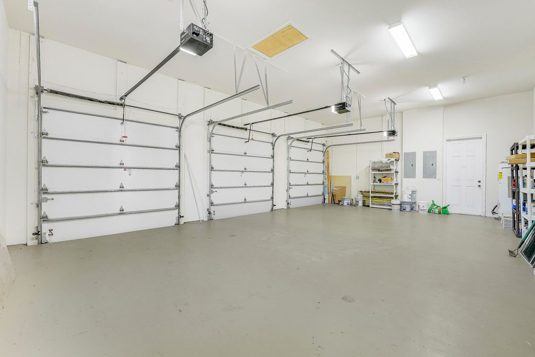 В аренду: $11,000 (4 спален, 4 ванн, 4346 Квадратных фут)