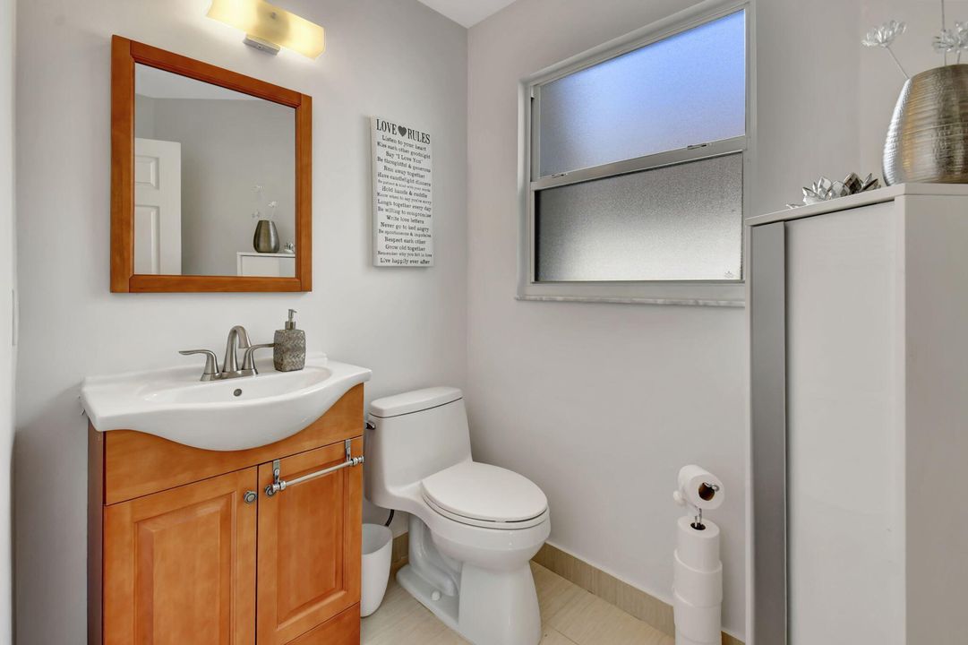 出租: $6,500 (2 贝兹, 2 浴室, 1694 平方英尺)