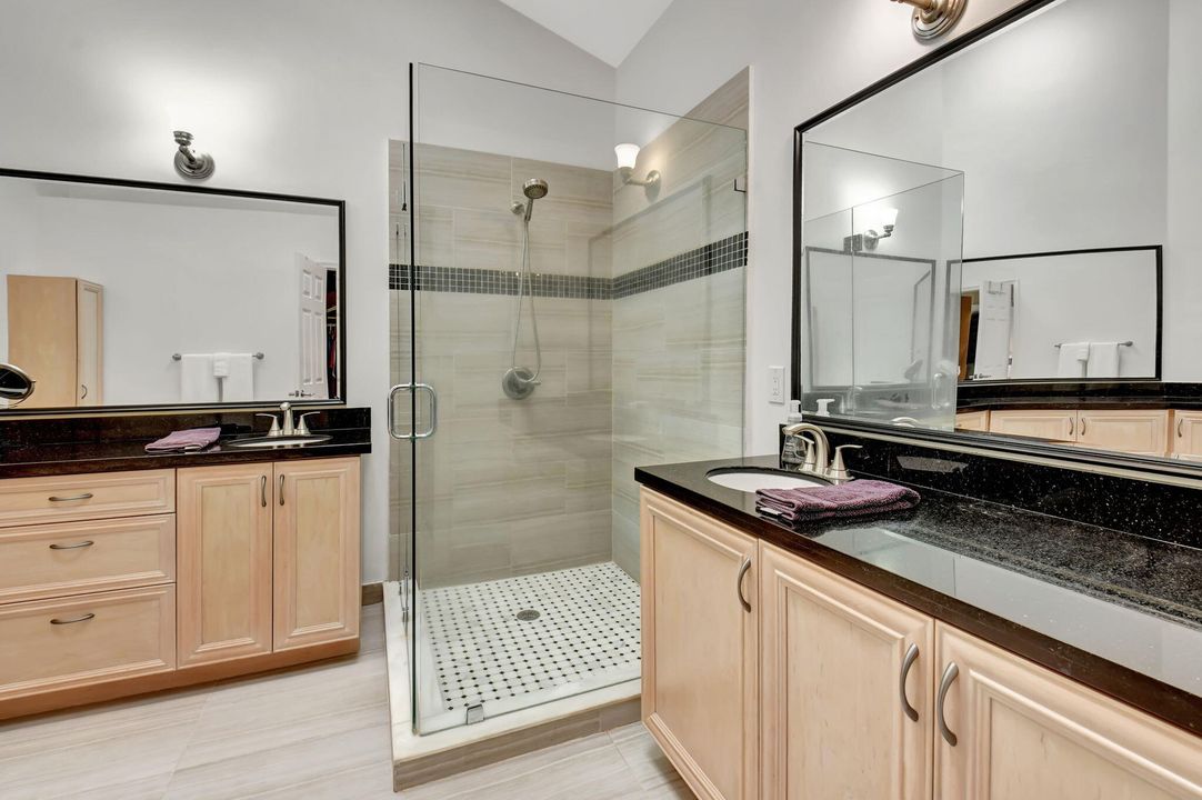 出租: $6,500 (2 贝兹, 2 浴室, 1694 平方英尺)