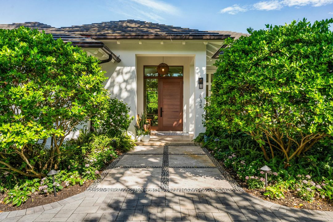 For Sale: $4,950,000 (5 beds, 5 baths, 3833 Square Feet)