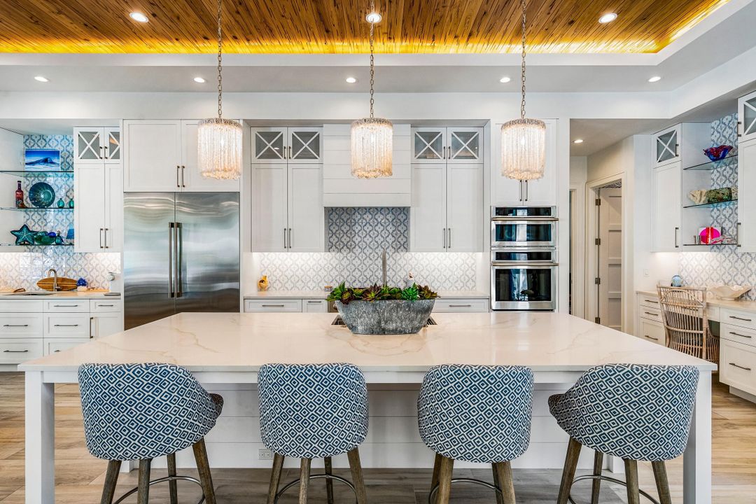 For Sale: $4,950,000 (5 beds, 5 baths, 3833 Square Feet)