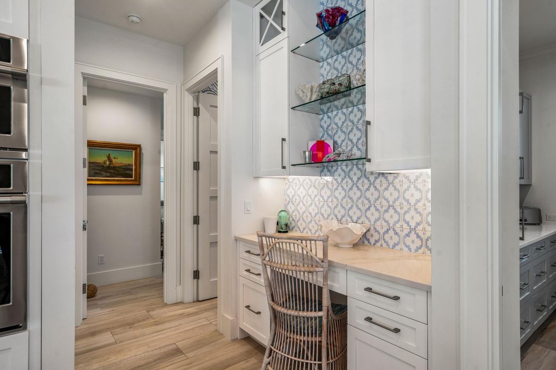 For Sale: $4,950,000 (5 beds, 5 baths, 3833 Square Feet)