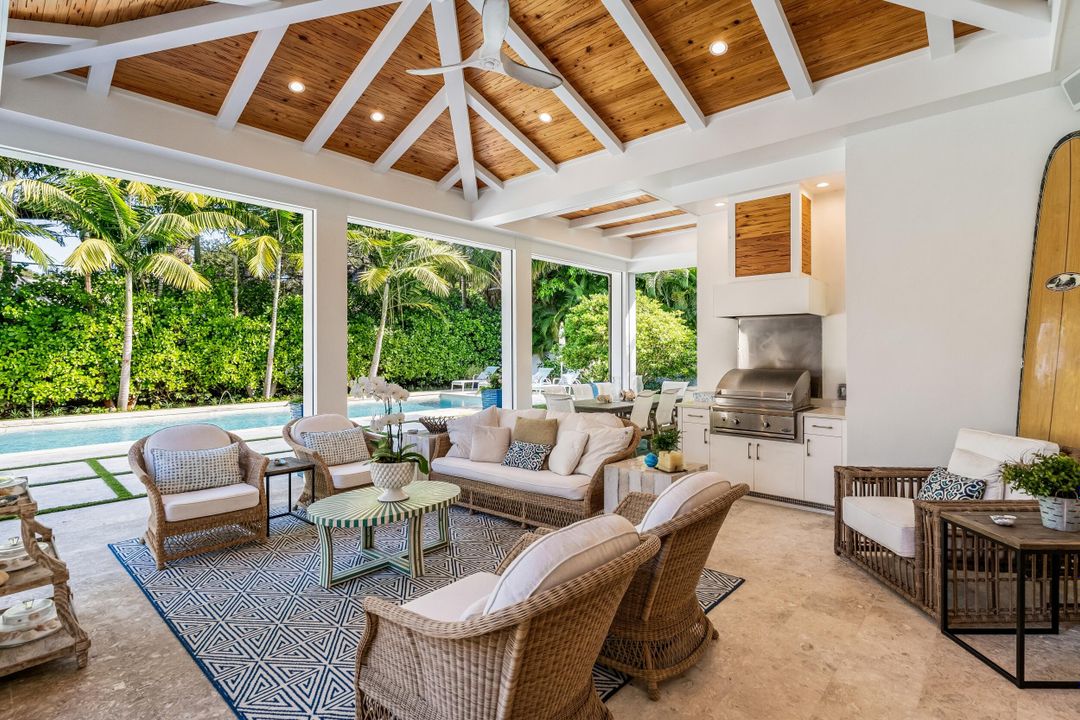 For Sale: $4,950,000 (5 beds, 5 baths, 3833 Square Feet)