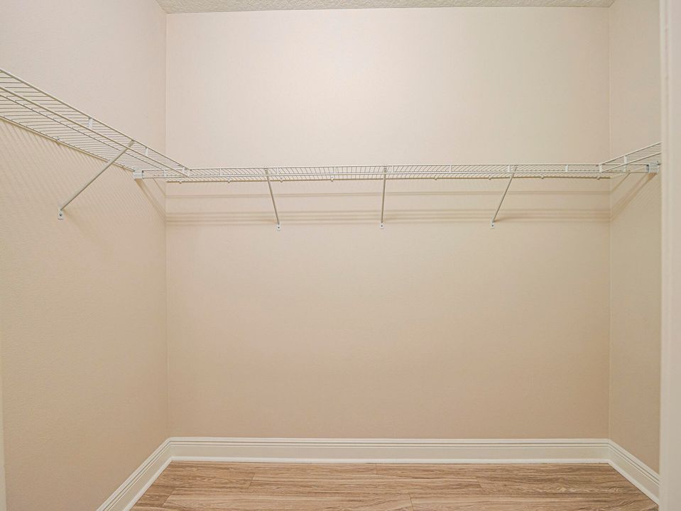 待售: $367,000 (3 贝兹, 2 浴室, 1682 平方英尺)