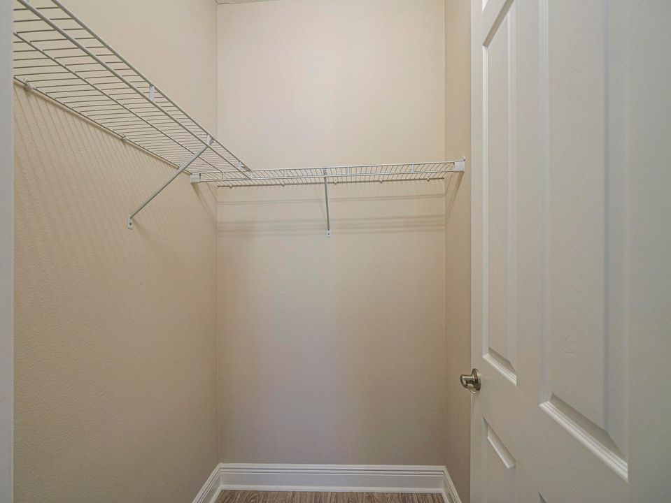 待售: $367,000 (3 贝兹, 2 浴室, 1682 平方英尺)