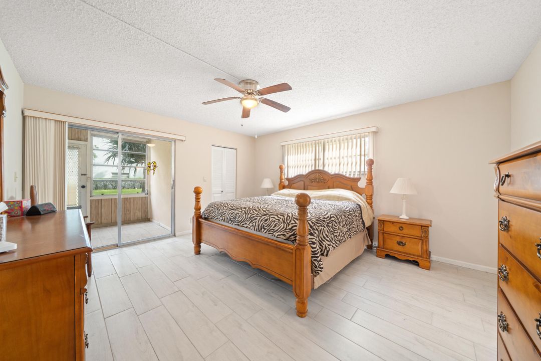 合同活跃: $2,500 (2 贝兹, 2 浴室, 1291 平方英尺)