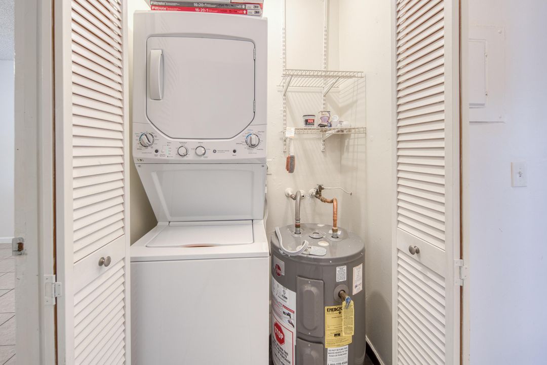 В аренду: $1,995 (2 спален, 1 ванн, 897 Квадратных фут)