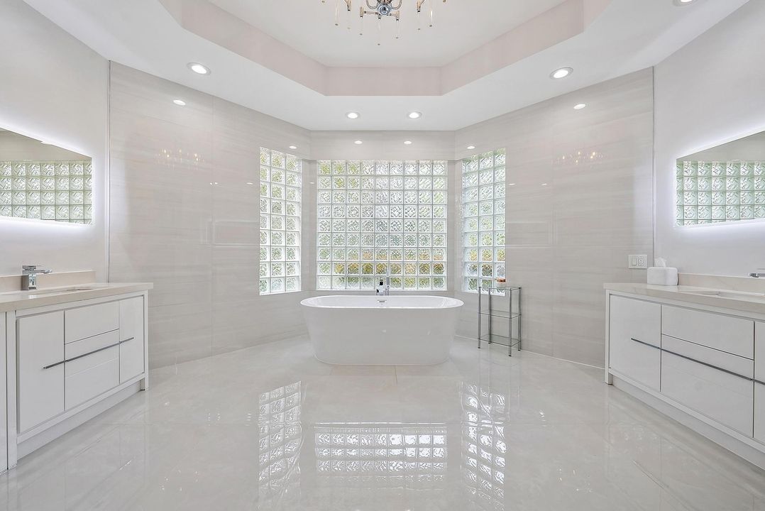 En Venta: $2,222,000 (3 camas, 3 baños, 3538 Pies cuadrados)