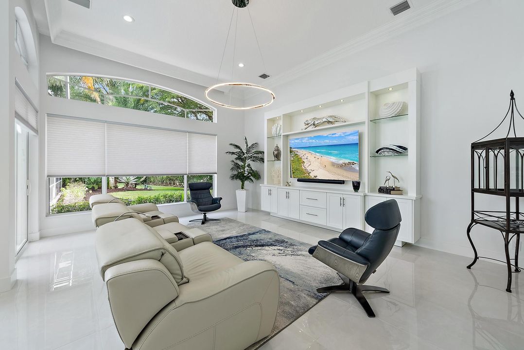 En Venta: $2,222,000 (3 camas, 3 baños, 3538 Pies cuadrados)