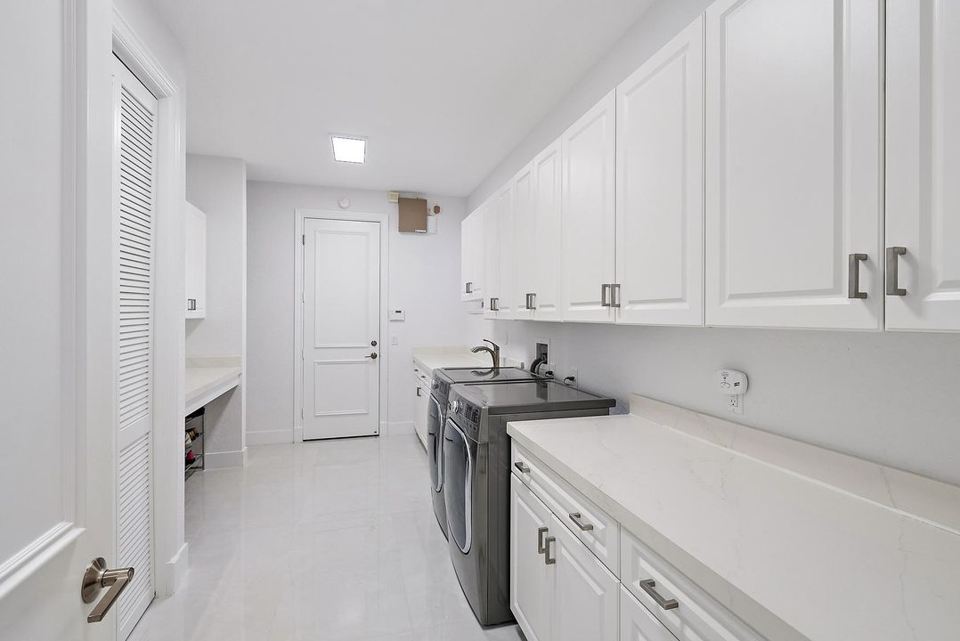 En Venta: $2,222,000 (3 camas, 3 baños, 3538 Pies cuadrados)