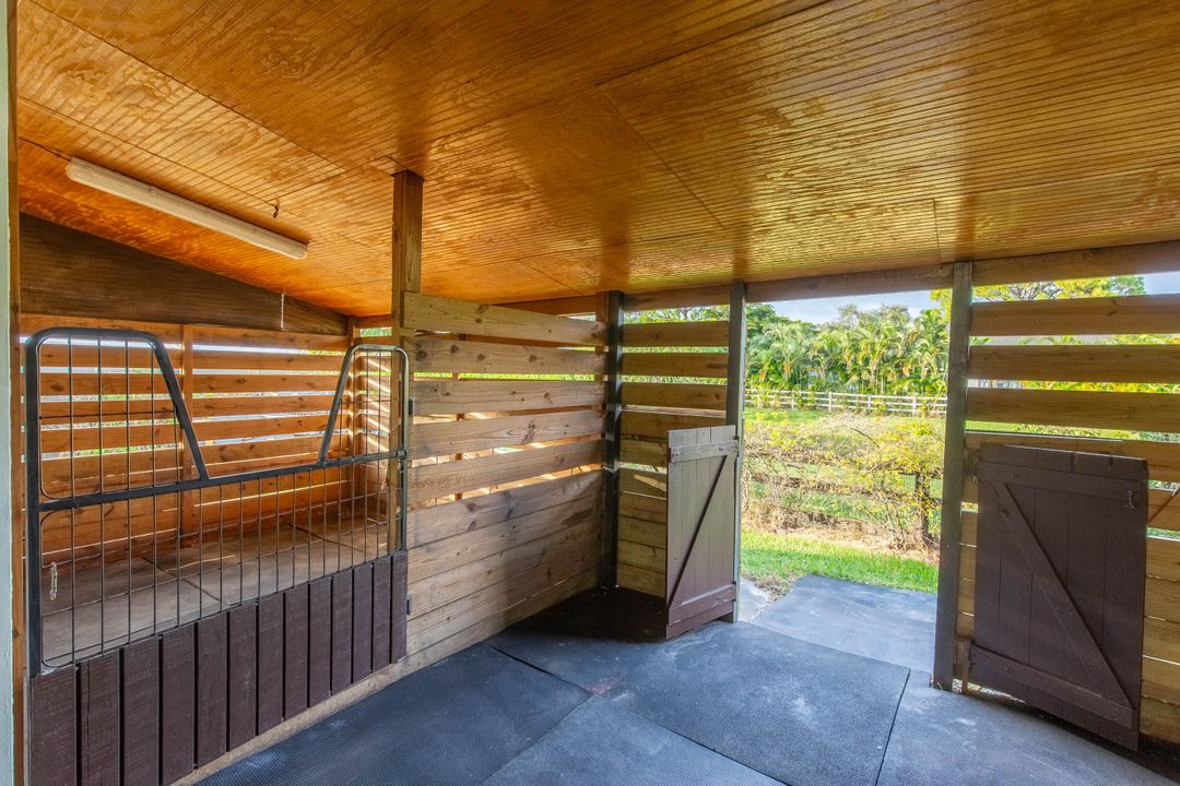 В аренду: $1,750 (2 спален, 1 ванн, 3208 Квадратных фут)