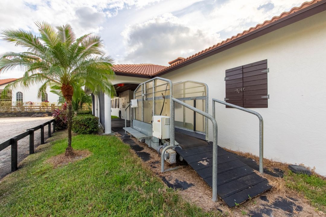 В аренду: $1,750 (2 спален, 1 ванн, 3208 Квадратных фут)