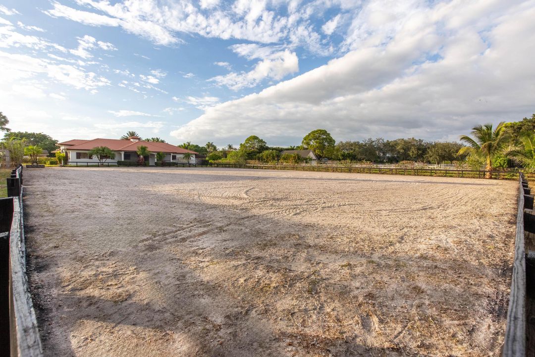 В аренду: $1,750 (2 спален, 1 ванн, 3208 Квадратных фут)