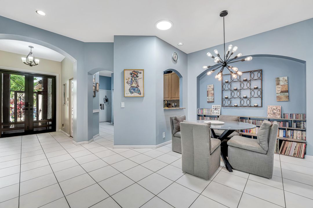 En Venta: $385,500 (2 camas, 2 baños, 1669 Pies cuadrados)