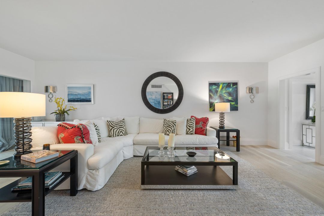 待售: $2,300,000 (2 贝兹, 2 浴室, 1395 平方英尺)