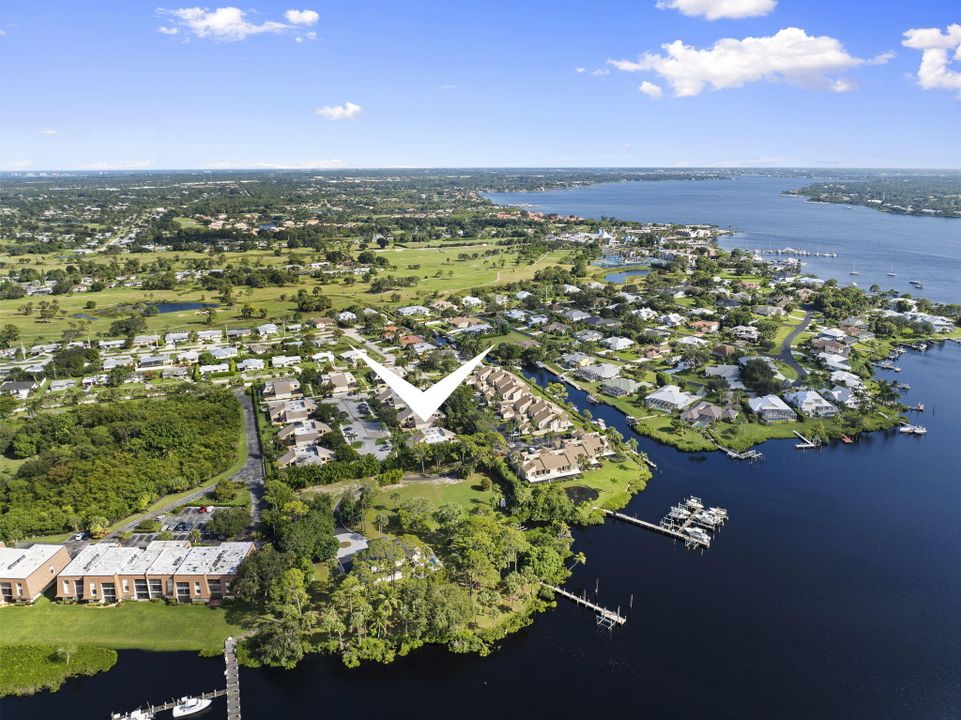 For Sale: $329,900 (3 beds, 2 baths, 1764 Square Feet)