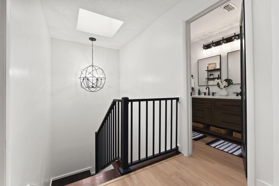 For Sale: $329,900 (3 beds, 2 baths, 1764 Square Feet)