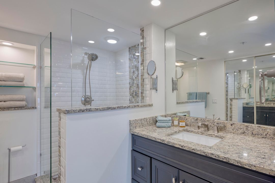 待售: $875,000 (2 贝兹, 2 浴室, 1385 平方英尺)