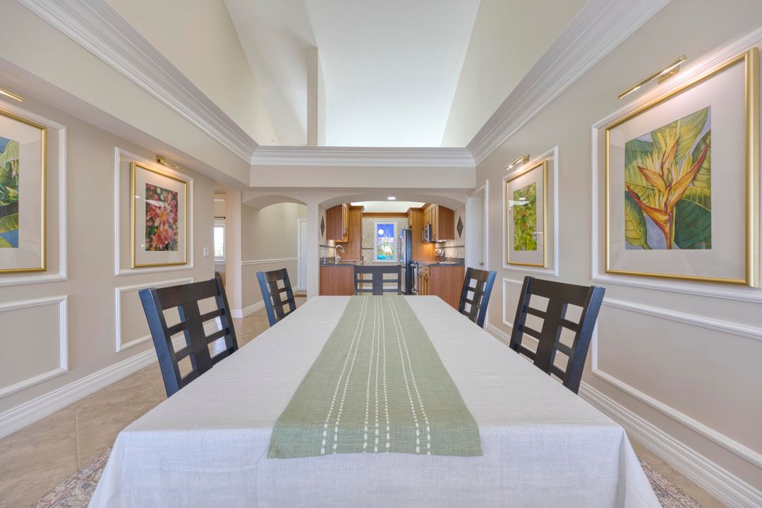 待售: $875,000 (2 贝兹, 2 浴室, 1385 平方英尺)