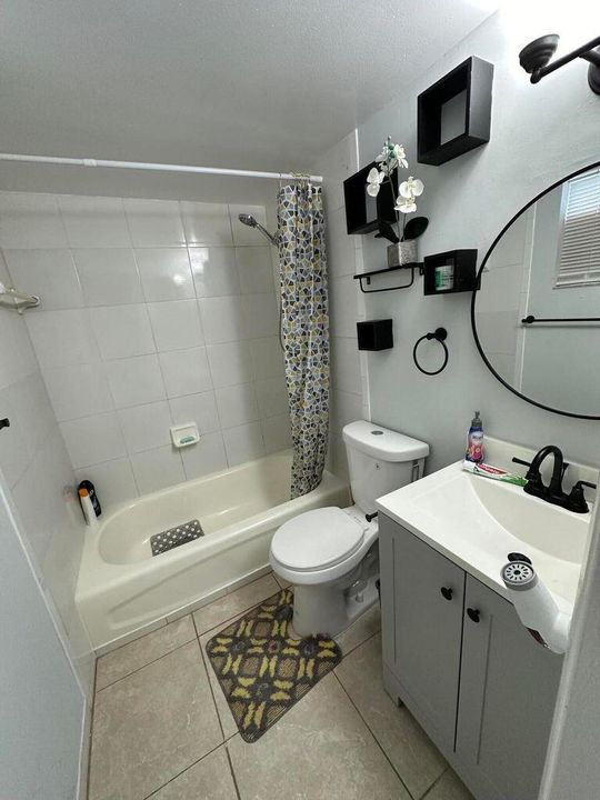 For Sale: $115,000 (1 beds, 1 baths, 517 Square Feet)