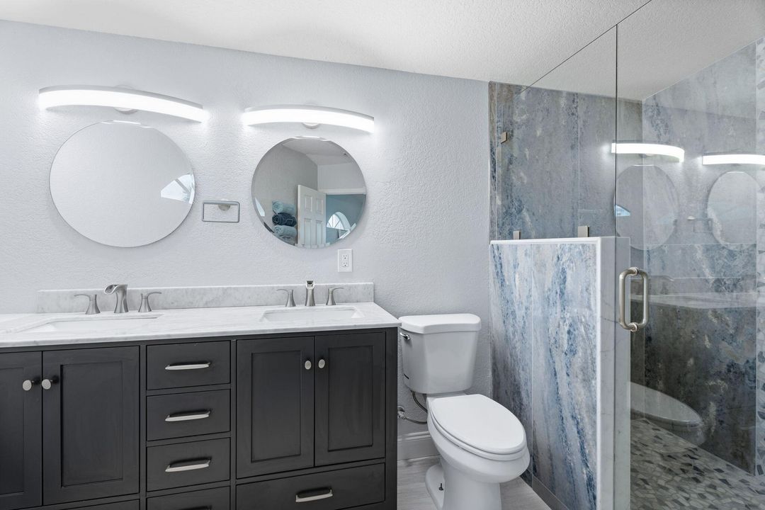 For Sale: $784,995 (2 beds, 2 baths, 1072 Square Feet)