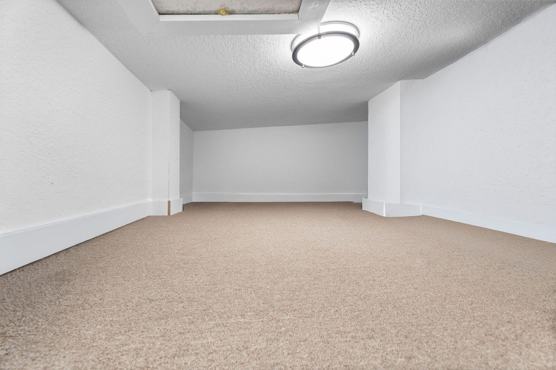 For Sale: $784,995 (2 beds, 2 baths, 1072 Square Feet)