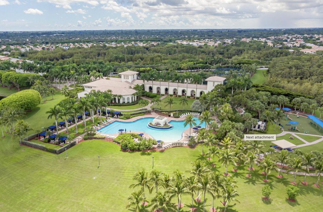 For Sale: $995,000 (6 beds, 5 baths, 4168 Square Feet)