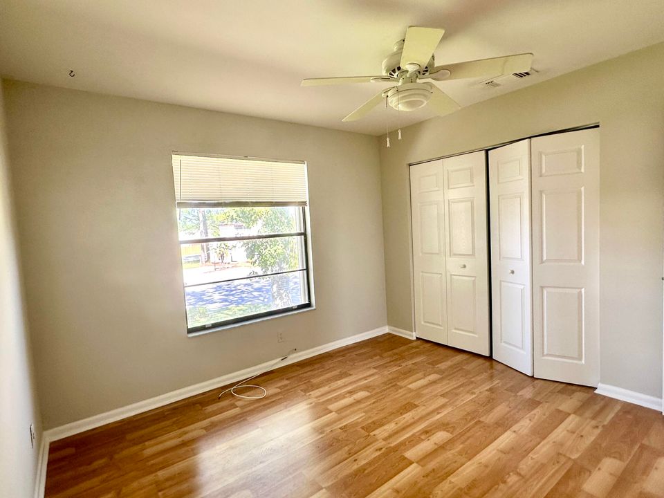 En Venta: $284,000 (2 camas, 2 baños, 1284 Pies cuadrados)