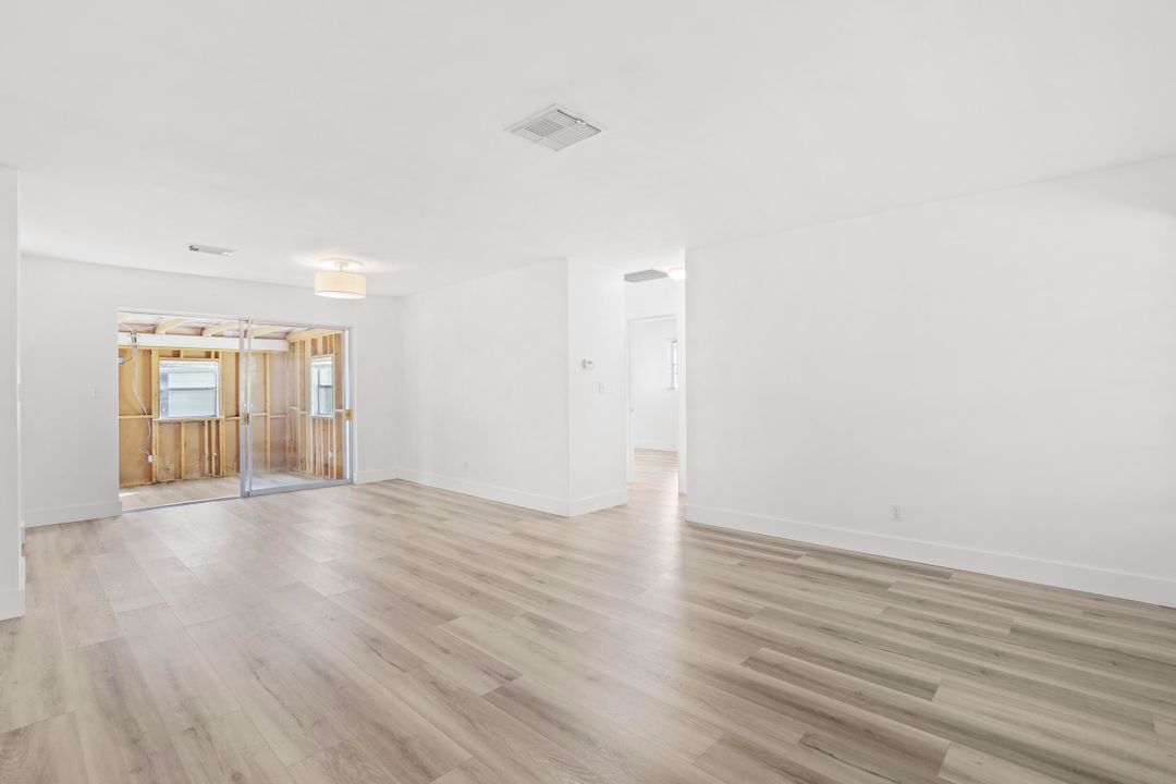 En Venta: $529,000 (3 camas, 2 baños, 1438 Pies cuadrados)