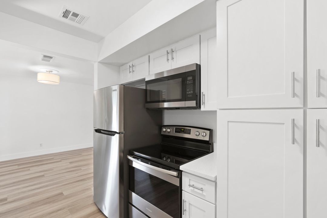 En Venta: $529,000 (3 camas, 2 baños, 1438 Pies cuadrados)