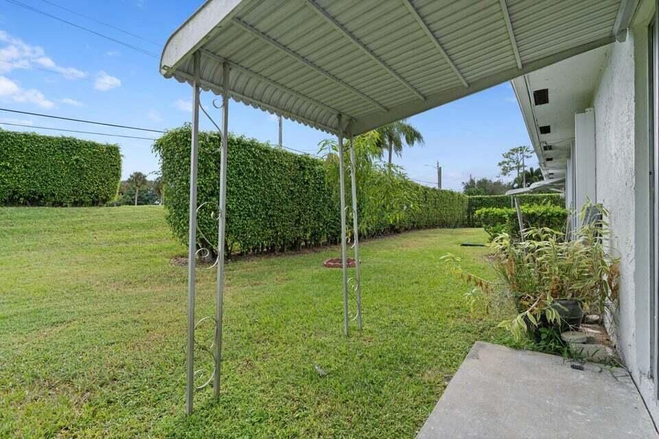 待售: $260,000 (2 贝兹, 2 浴室, 1250 平方英尺)