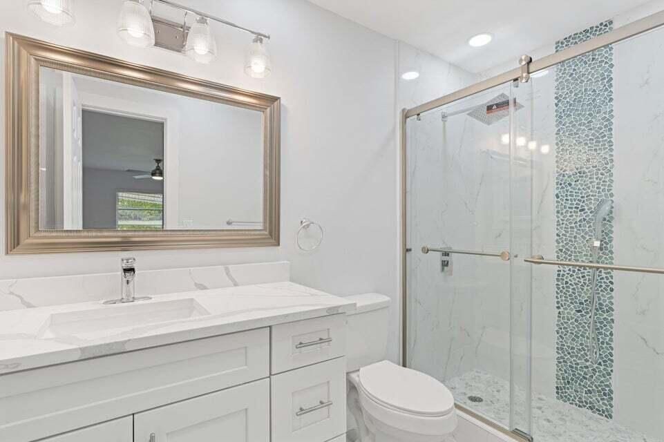 待售: $260,000 (2 贝兹, 2 浴室, 1250 平方英尺)