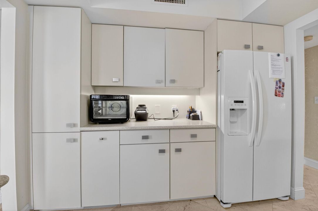 En Venta: $1,795,000 (2 camas, 2 baños, 1753 Pies cuadrados)