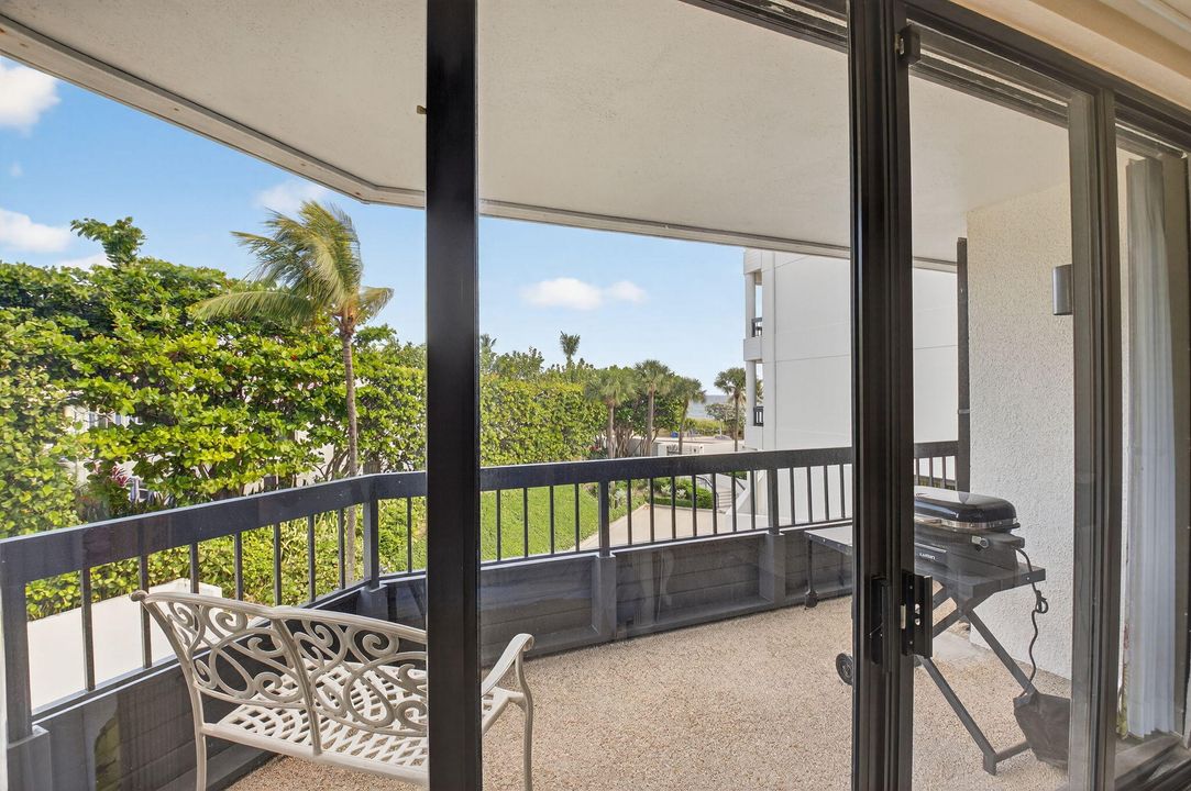 En Venta: $1,795,000 (2 camas, 2 baños, 1753 Pies cuadrados)