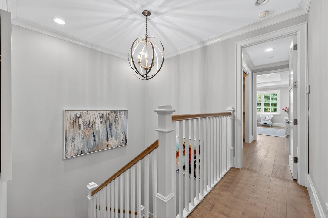 待售: $2,250,000 (3 贝兹, 3 浴室, 2460 平方英尺)