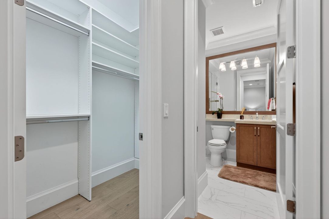 待售: $2,250,000 (3 贝兹, 3 浴室, 2460 平方英尺)