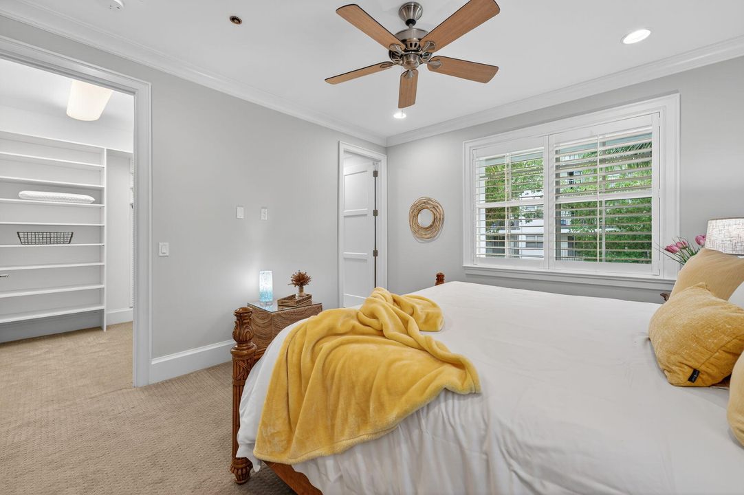 待售: $2,250,000 (3 贝兹, 3 浴室, 2460 平方英尺)