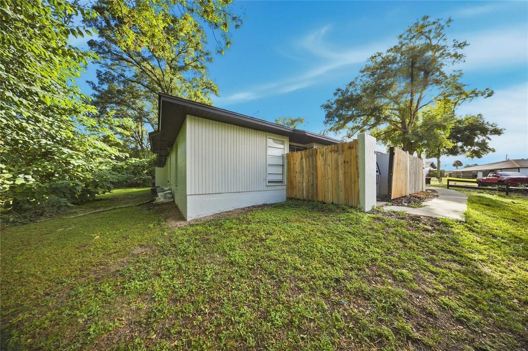 待售: $579,000 (0 贝兹, 0 浴室, 3472 平方英尺)