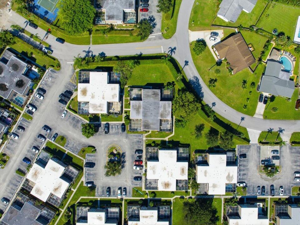 Active With Contract: $399,900 (3 beds, 2 baths, 1562 Square Feet)