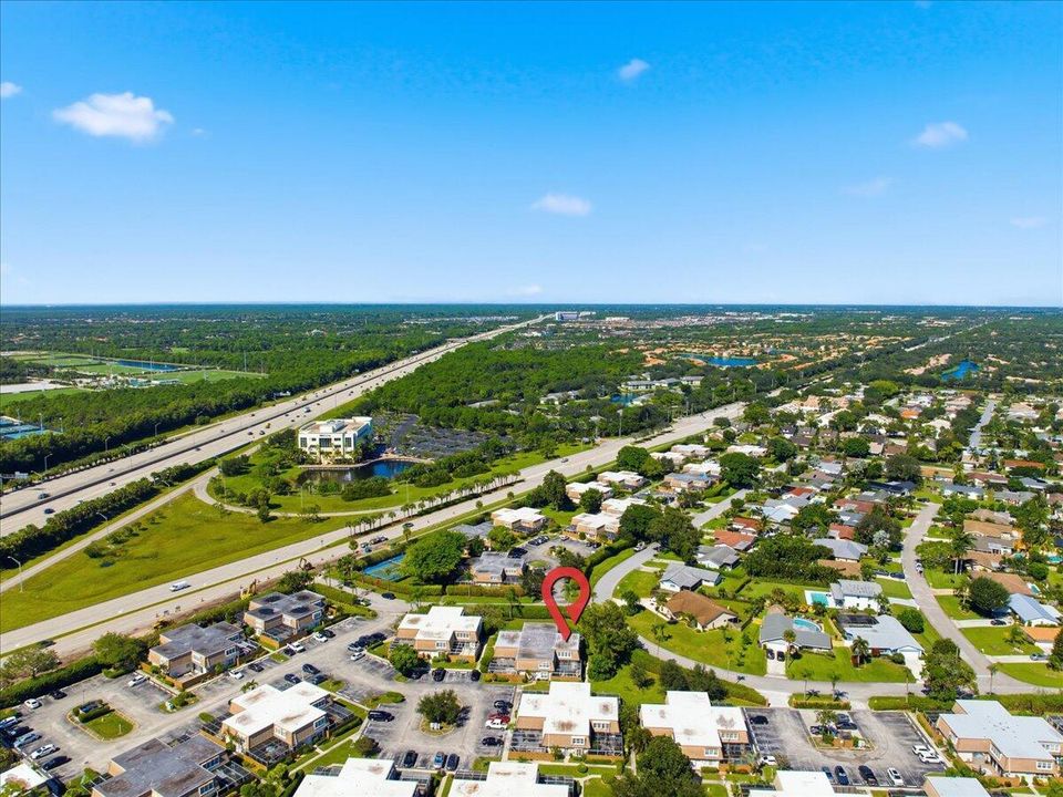 Active With Contract: $399,900 (3 beds, 2 baths, 1562 Square Feet)