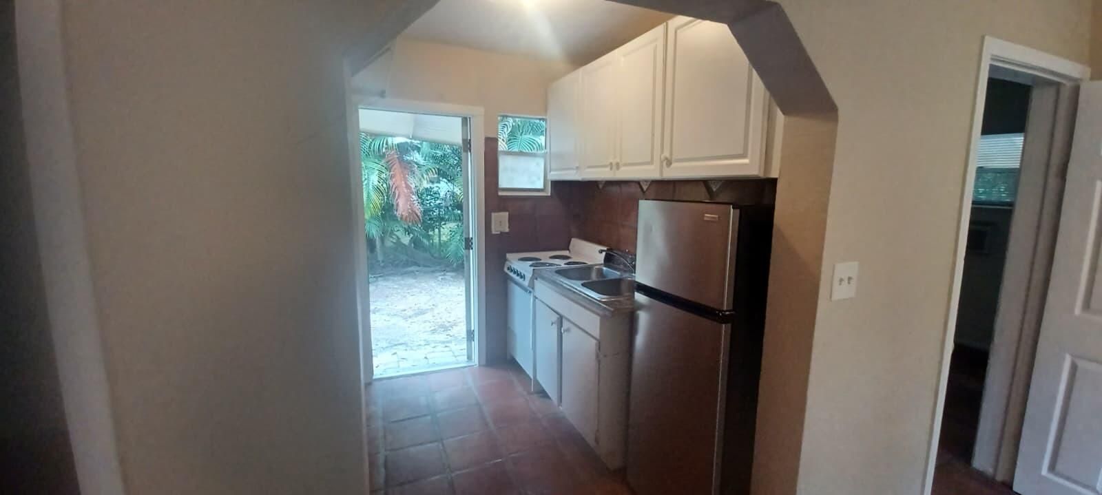 出租: $1,375 (2 贝兹, 1 浴室, 504 平方英尺)