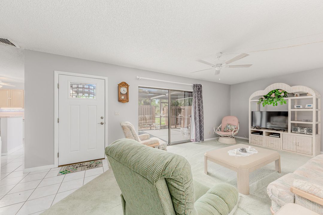 В аренду: $2,500 (2 спален, 2 ванн, 1288 Квадратных фут)