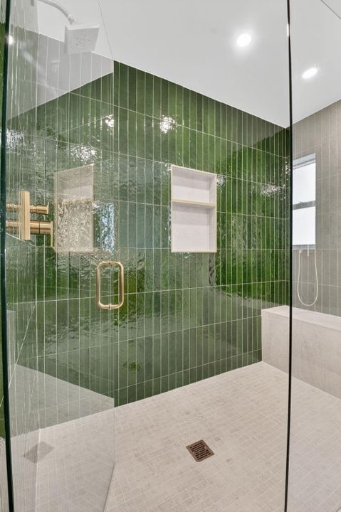 For Sale: $1,150,000 (3 beds, 2 baths, 2144 Square Feet)