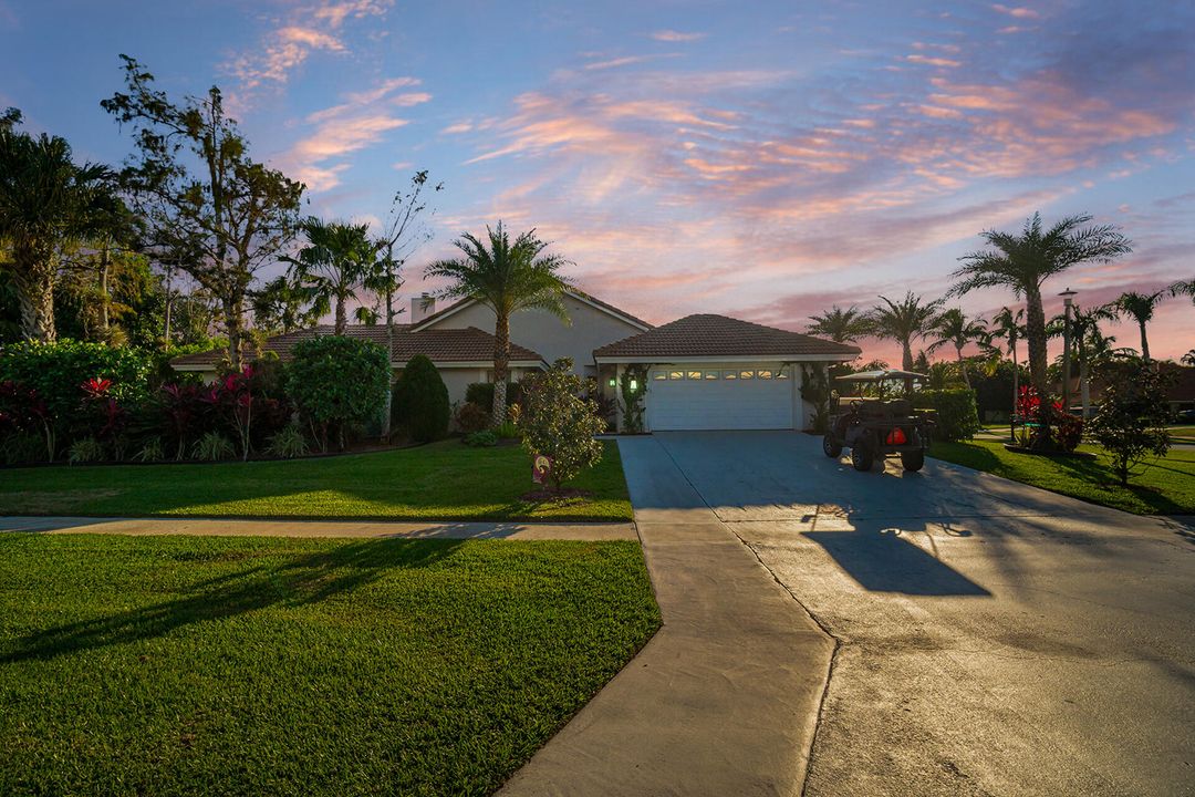 出租: $20,000 (5 贝兹, 3 浴室, 3047 平方英尺)