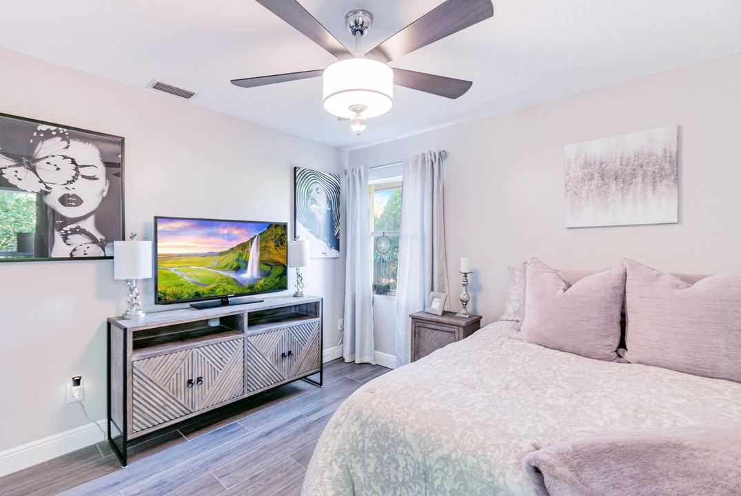 出租: $20,000 (5 贝兹, 3 浴室, 3047 平方英尺)