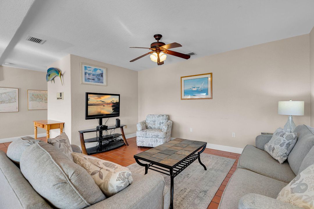 En Venta: $1,499,900 (3 camas, 3 baños, 1830 Pies cuadrados)