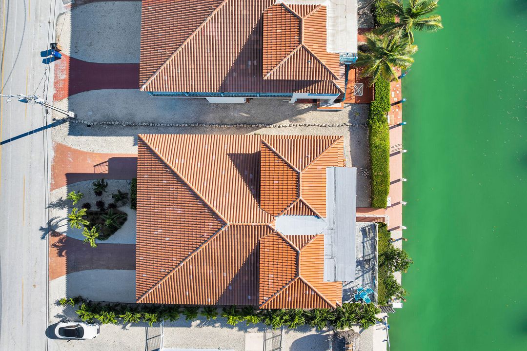 En Venta: $1,499,900 (3 camas, 3 baños, 1830 Pies cuadrados)