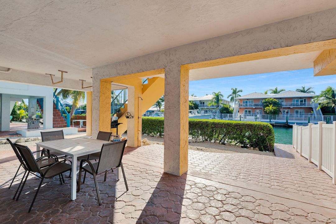 En Venta: $1,499,900 (3 camas, 3 baños, 1830 Pies cuadrados)